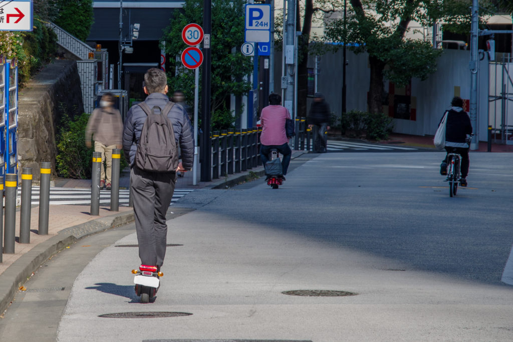 自転車・特定小型原動機付自転車（電動キックボード）事故の急増